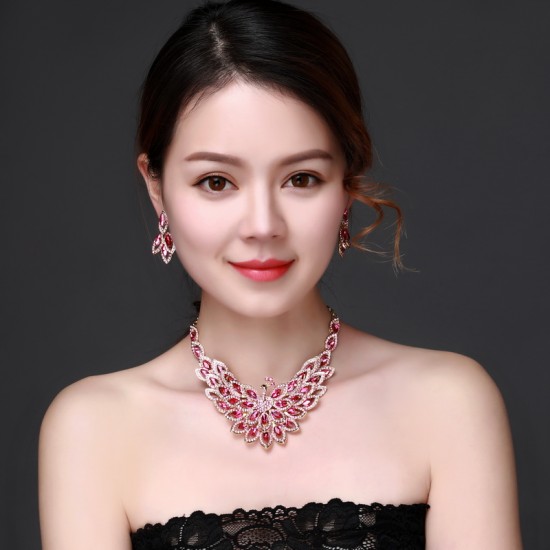 Pink peacock Crystal Rhinestone Crystal Statement Necklace - Luxury Elegant Fashion European Baroque pink Necklace For Party